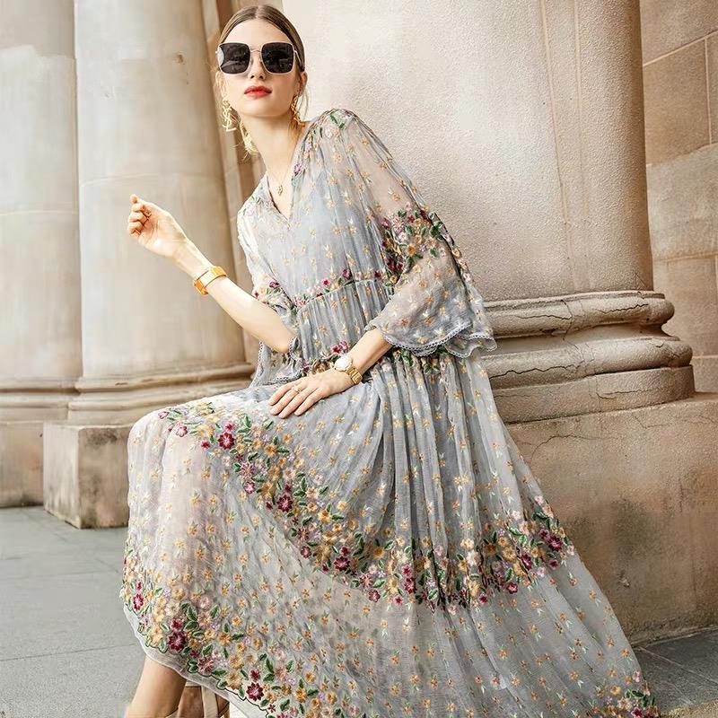 High-End Embroidered Hooded Mid-Length Dress