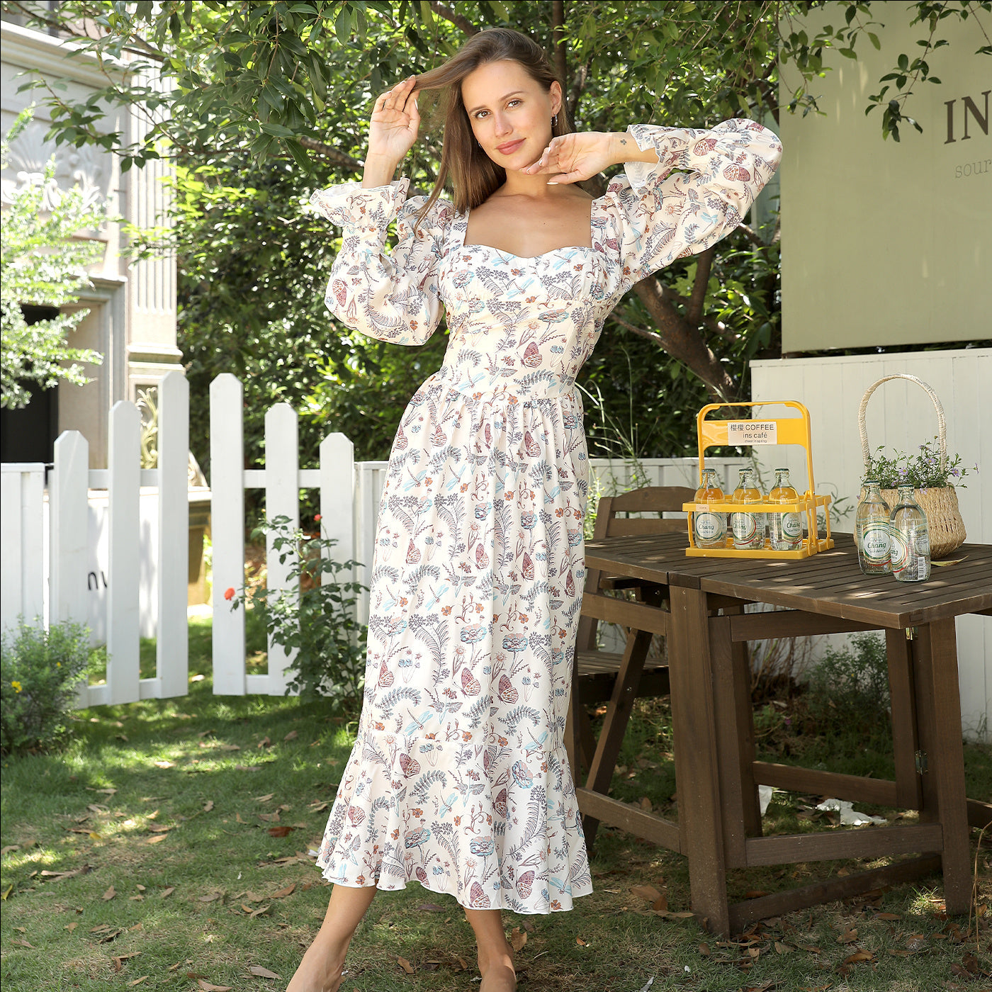 WOMEN’S SQUARE NECK LONG SLEEVED PRINTED DRESS TAKINMaXX
