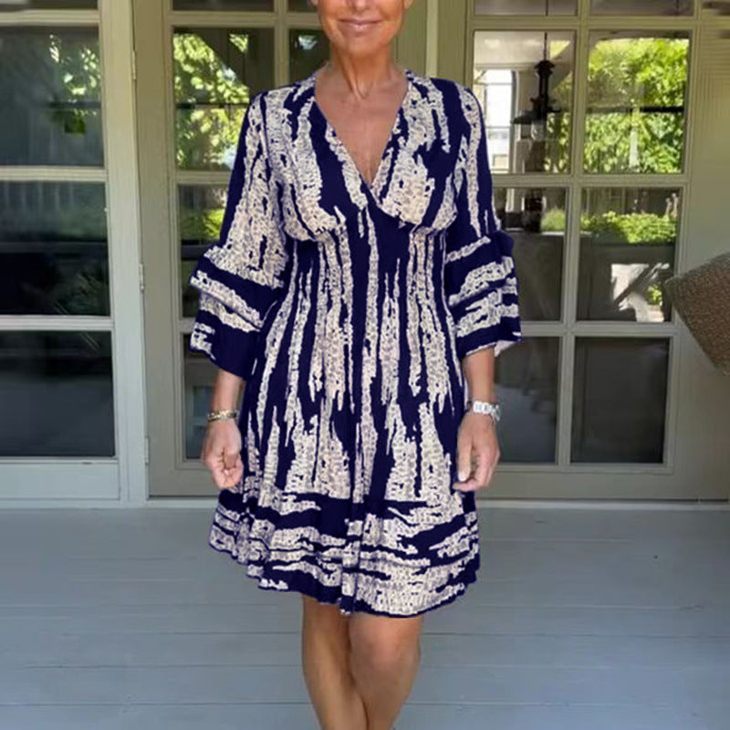 2023 Women's V-Neck Flare Sleeve Printed Dress