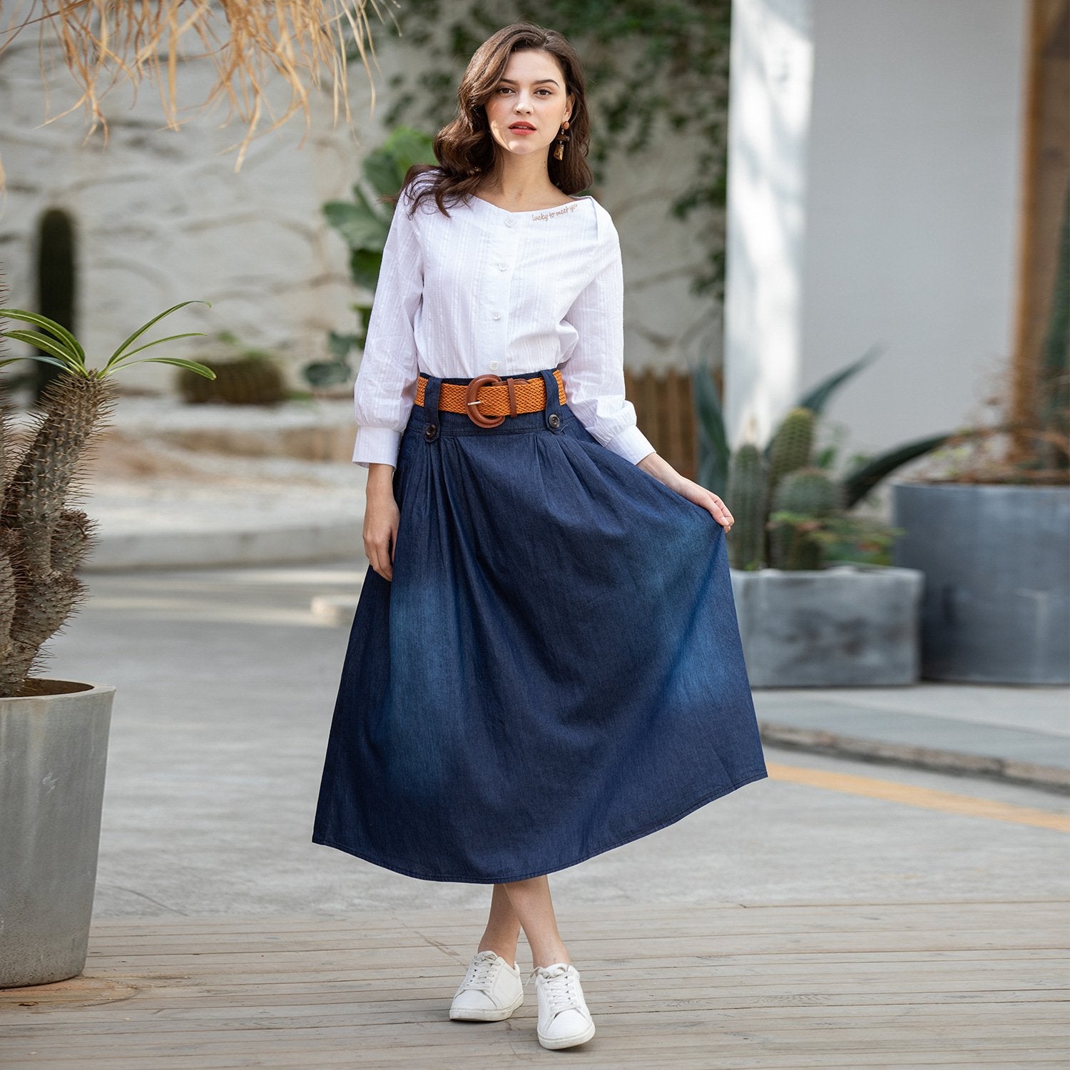 Thin Elastic Waist Denim Maxi Skirt