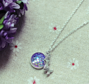 Fish Scale Gemstone Necklace with Flat Diamond Pendant