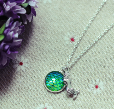 Fish Scale Gemstone Necklace with Flat Diamond Pendant