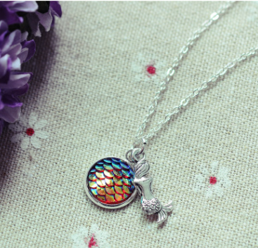 Fish Scale Gemstone Necklace with Flat Diamond Pendant